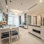 1 Phong Ngu Landmark 81 Vinhome