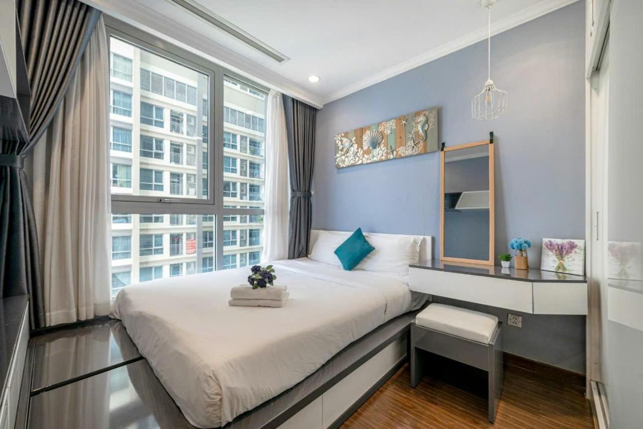 Apartment 1 Phong Ngu Landmark 81 Vinhome *